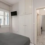 Aparthotel Vira Vivere Plaka (Milos)
