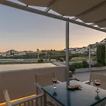 Vira Vivere Plaka (Milos)