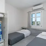 Vira Vivere Aparthotel 4*