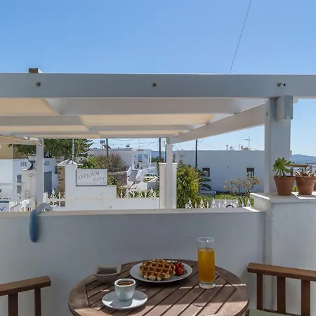 Vira Vivere Plaka (Milos)