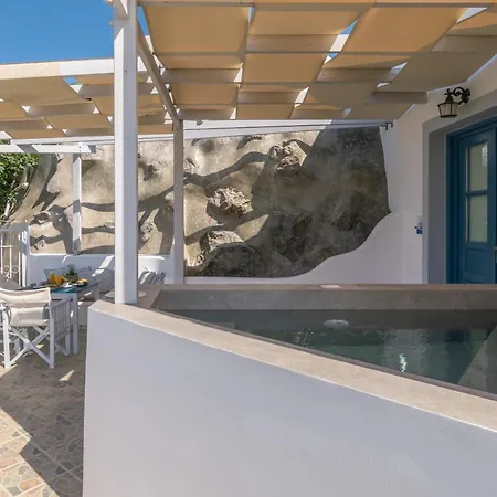 Apart Otel Vira Vivere Plaka (Milos)