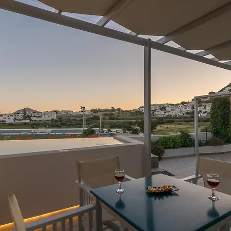 Vira Vivere Plaka (Milos)