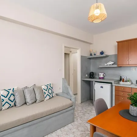 Vira Vivere 4* Plaka (Milos)
