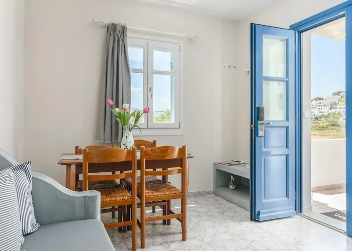 Apart-hotel Vira Vivere Plaka (Milos)