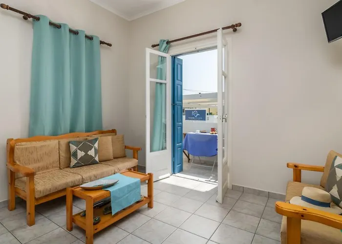 Vira Vivere 4* Plaka (Milos)
