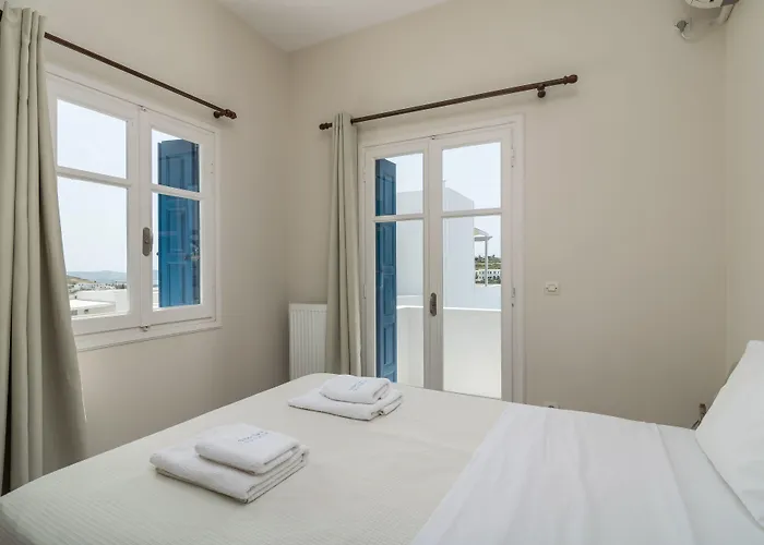 Apart-hotel Vira Vivere Plaka (Milos)