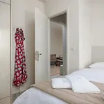 Vira Vivere 4*