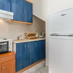 Apart Otel Vira Vivere Plaka (Milos)