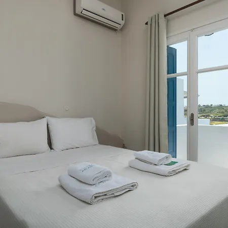 Vira Vivere 4* Plaka (Milos)